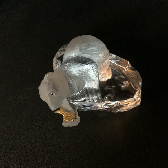 FM Igor Carl Faberge Crystal Bear-crystal cape. Franklin Mint - Picture 7 of 9